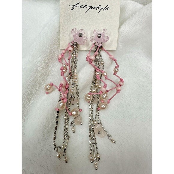 NEW Free People Earrings Willow Dangles In Pink Flower Pearls Whimsical Spring - Picture 2 of 3